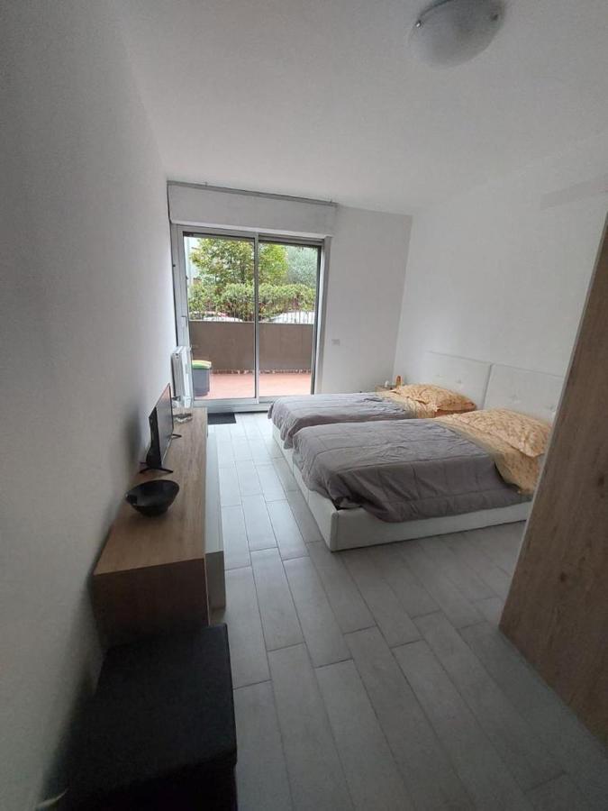 Einaudi Apartment Cologno Monzese Esterno foto