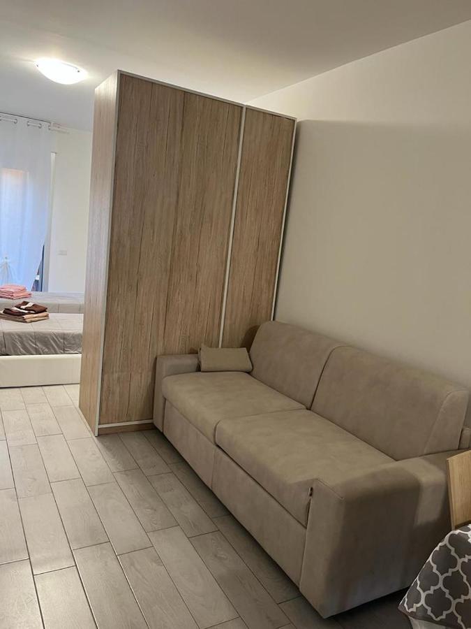 Einaudi Apartment Cologno Monzese Esterno foto